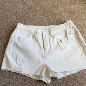 Good American Crisp White Jean Shorts